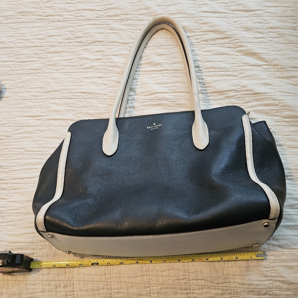 Kate Spade New York Black and Cream Accented Leather Tote Bag